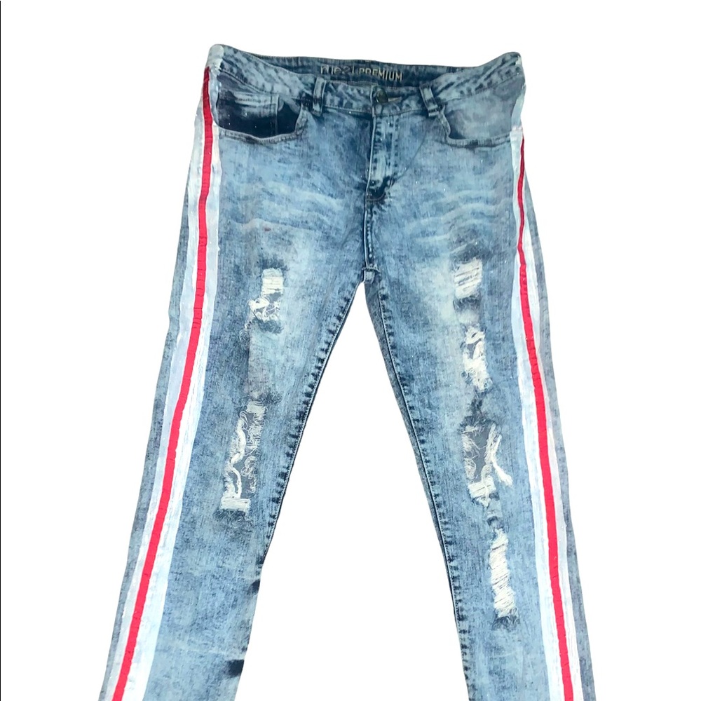 Rue 21 denim jeans with white and red stripes size 34/30